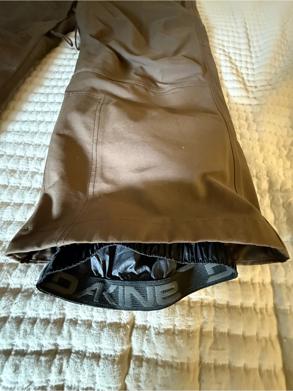 Dakine Men's Brown Snowboard Softshell Pants - Picture 5 of 8